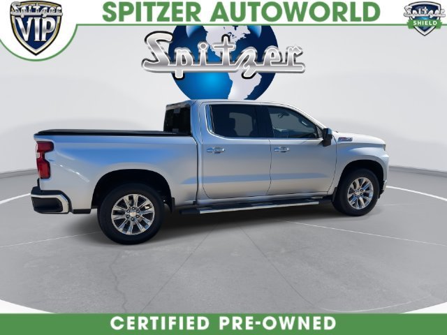 Certified Used 2019 SILVER ICE METALLIC Chevrolet LTZ image 16
