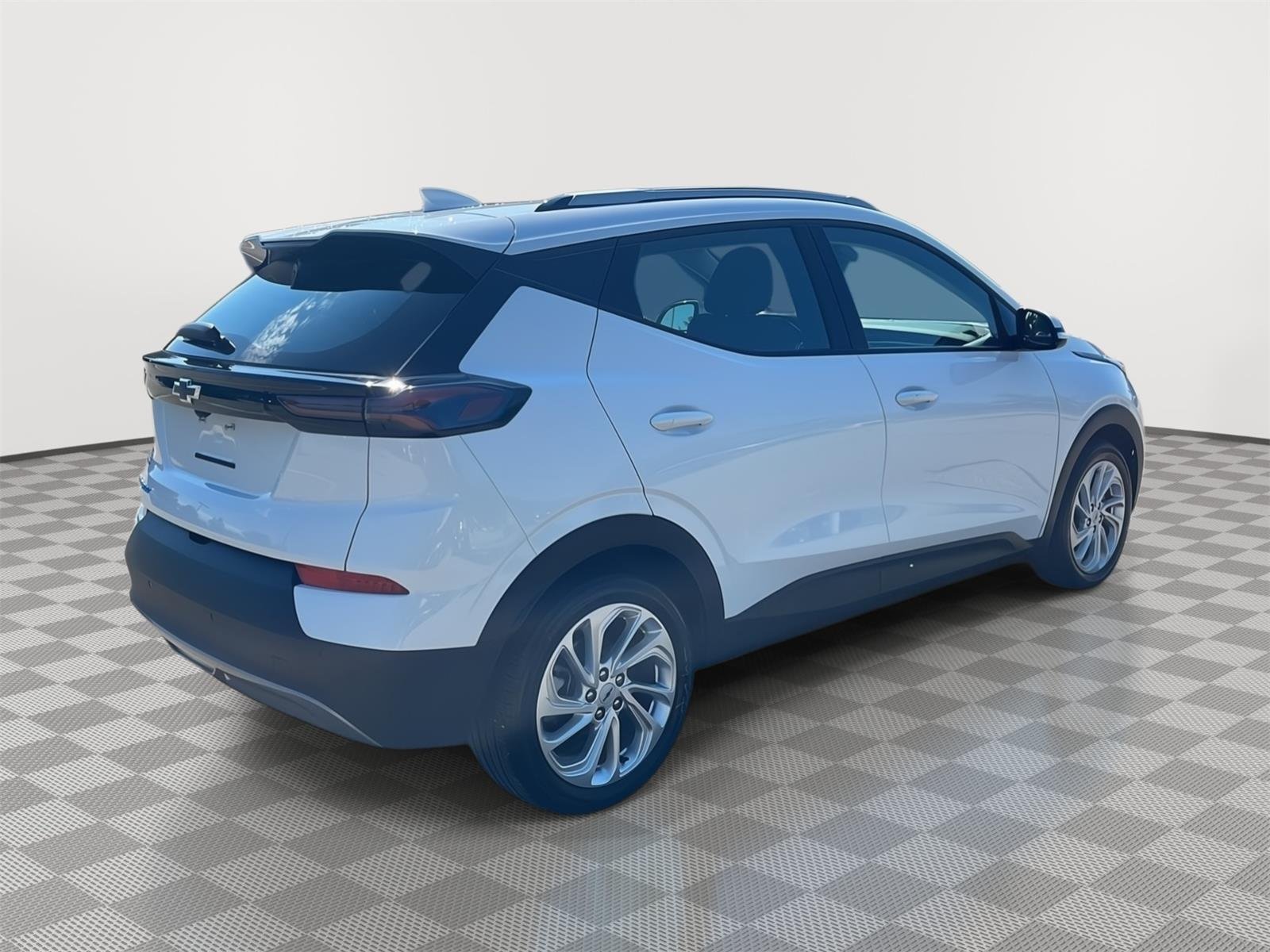 Used 2023 Summit White Chevrolet LT image 5