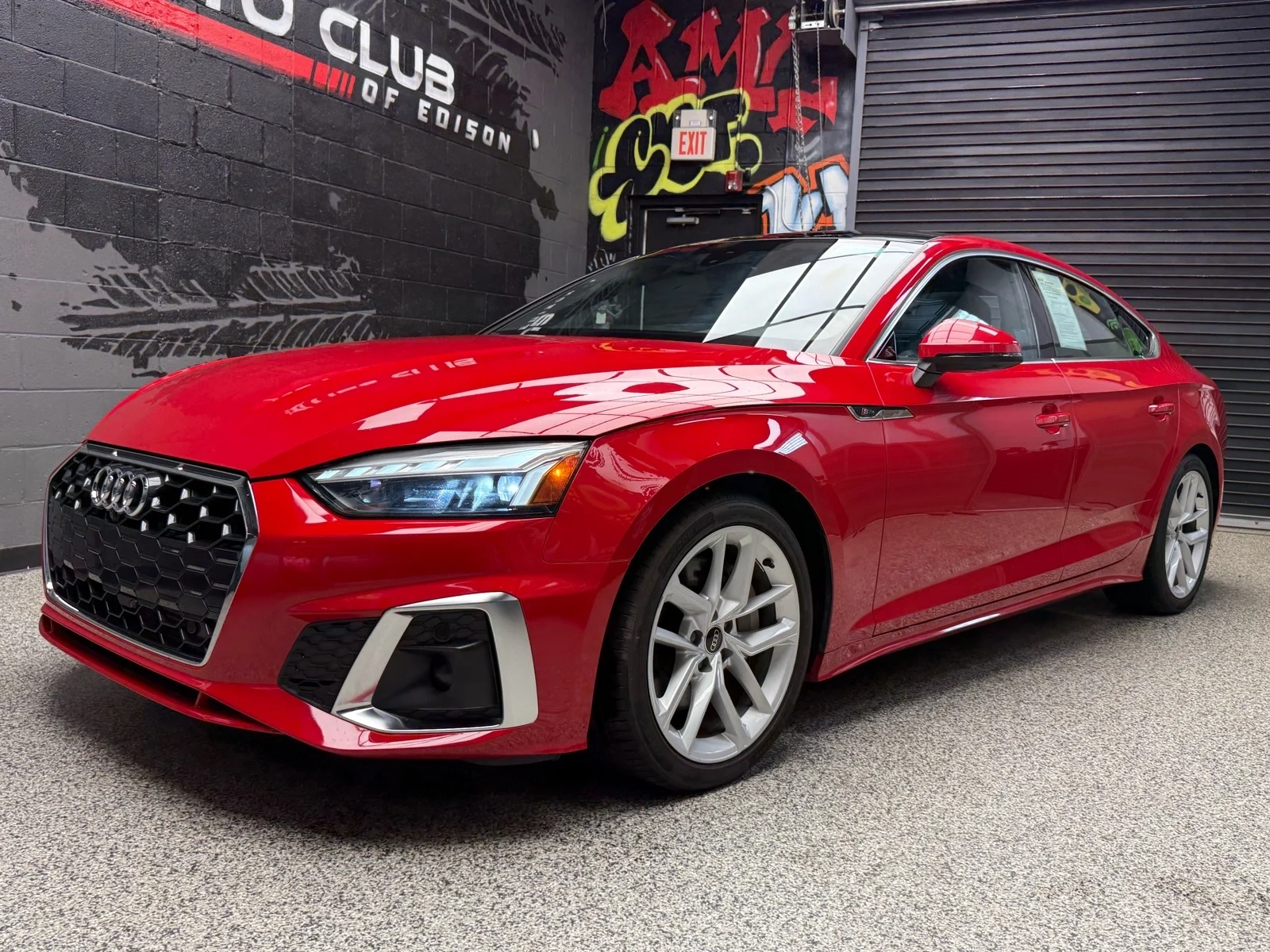 Used 2024 Progressive Red Metallic (b1b1) Audi quattro S line Prem Plus 45 TFSI image 3