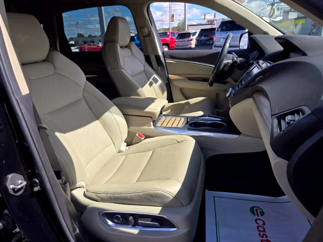 Used 2019 Black Acura 3.5L Technology Package image 22