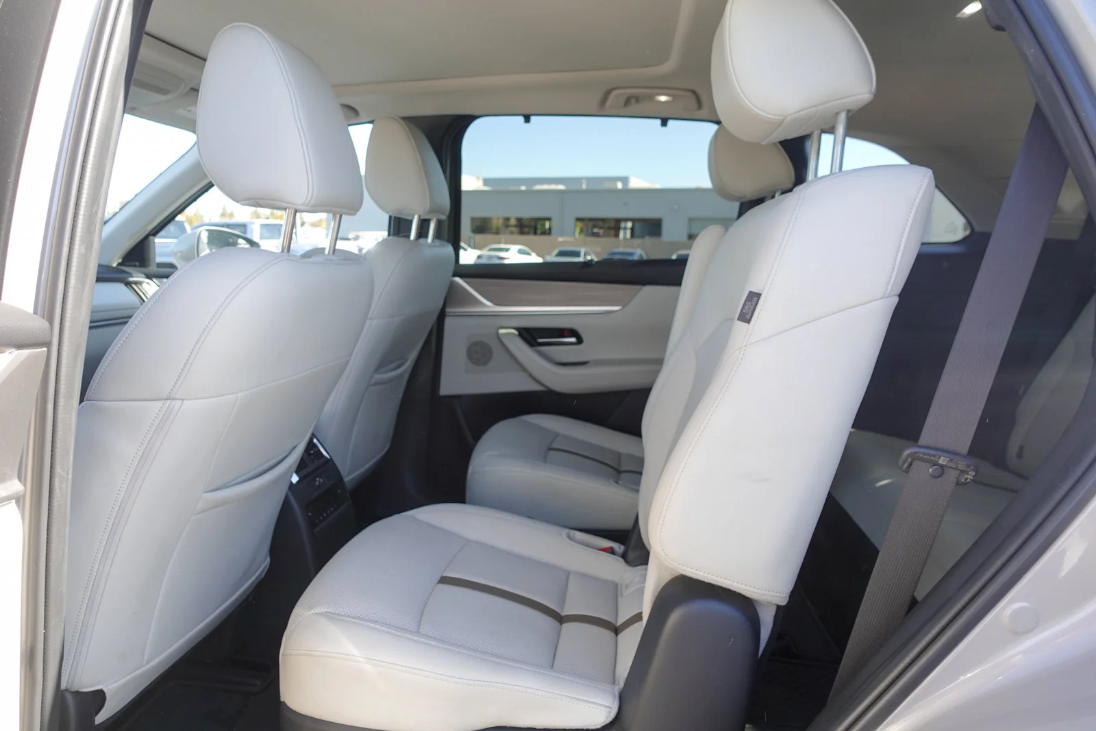 Certified Used 2024 Platinum Quartz Mazda Premium Plus image 14