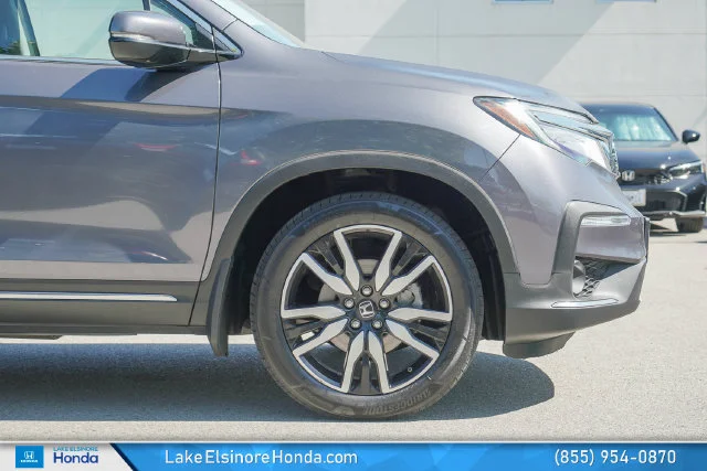 Used 2022 Modern Steel Metallic Honda Touring image 6