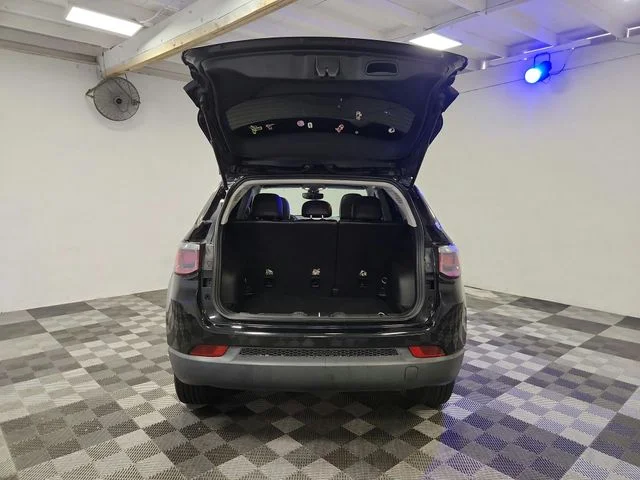 Used 2018 Black Jeep Latitude image 46
