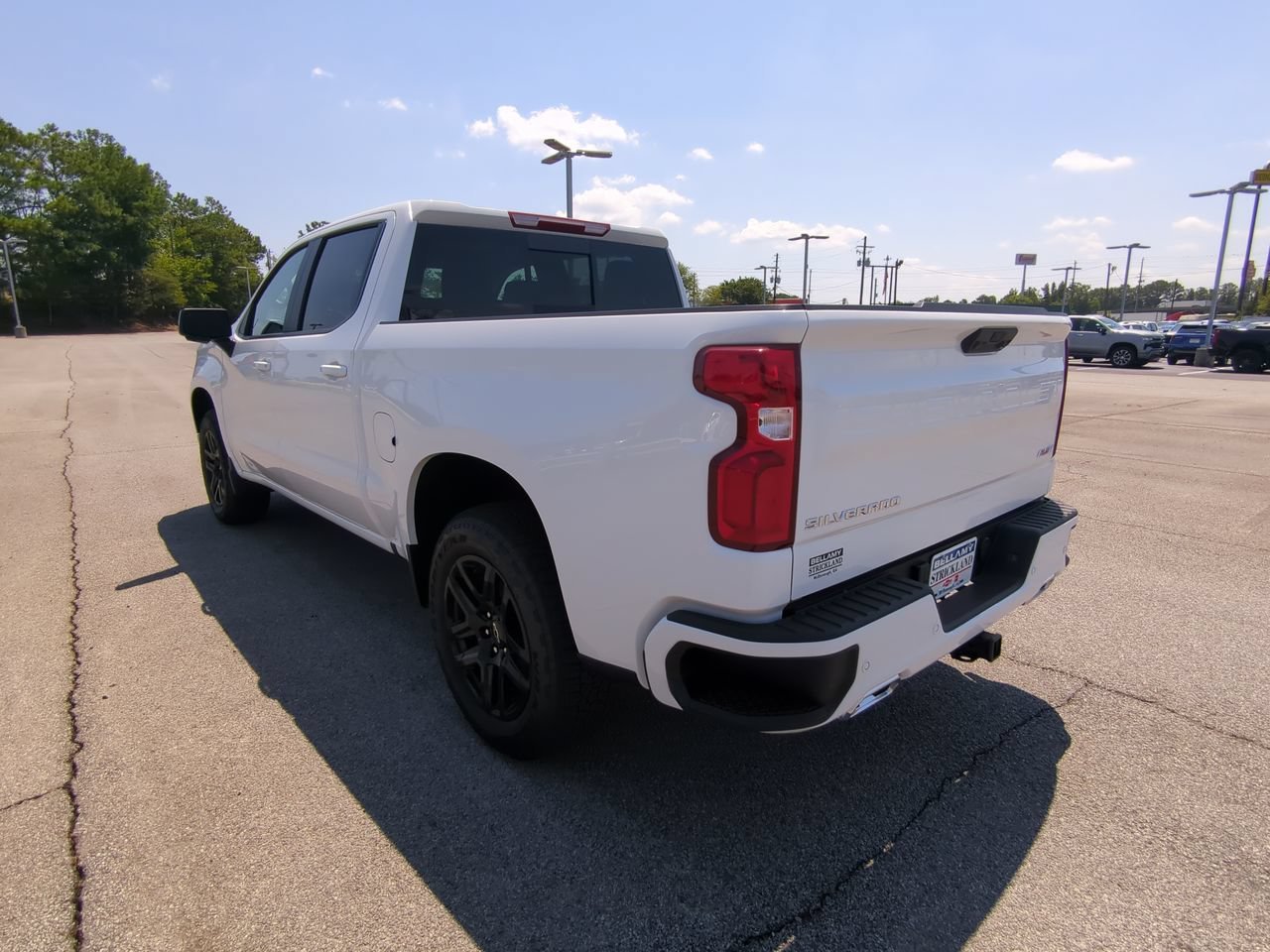 New 2026 Summit White Chevrolet RST image 6