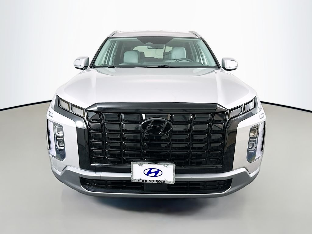 Used 2025 Silver Hyundai SEL image 2