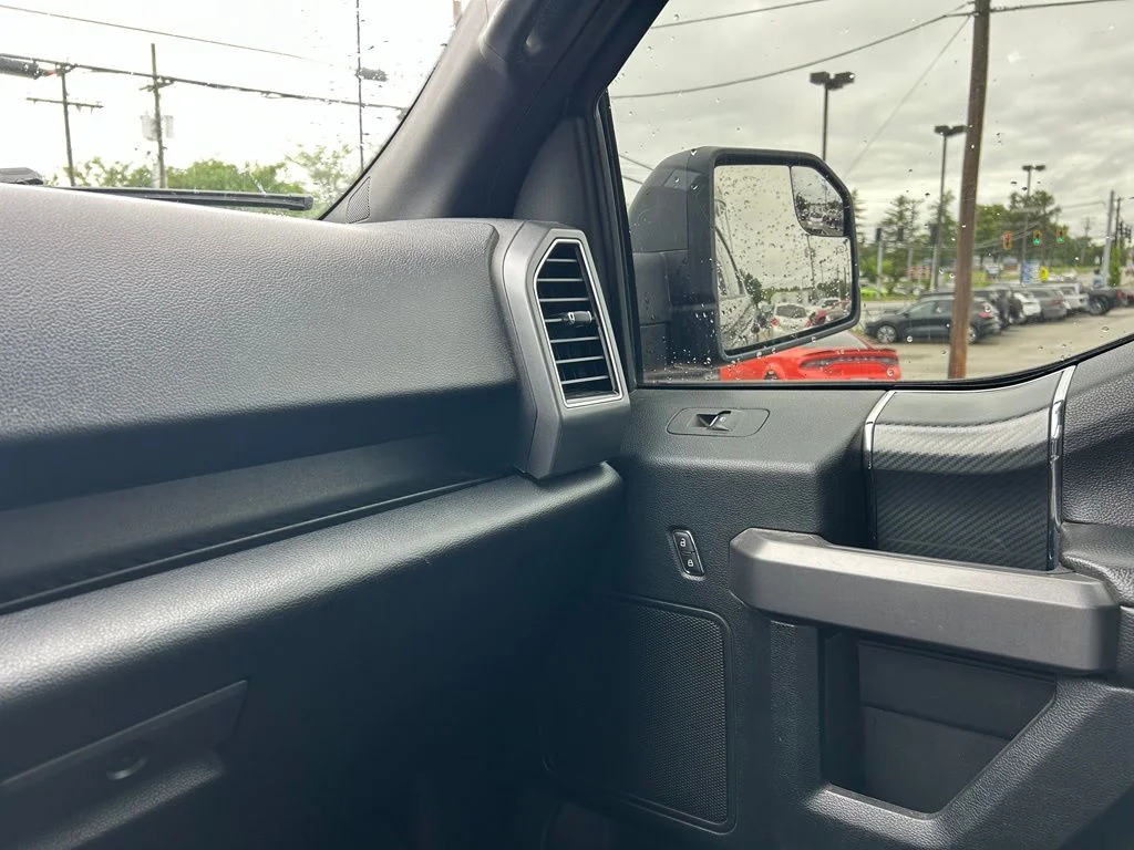 Used 2019 Black Ford XLT image 25