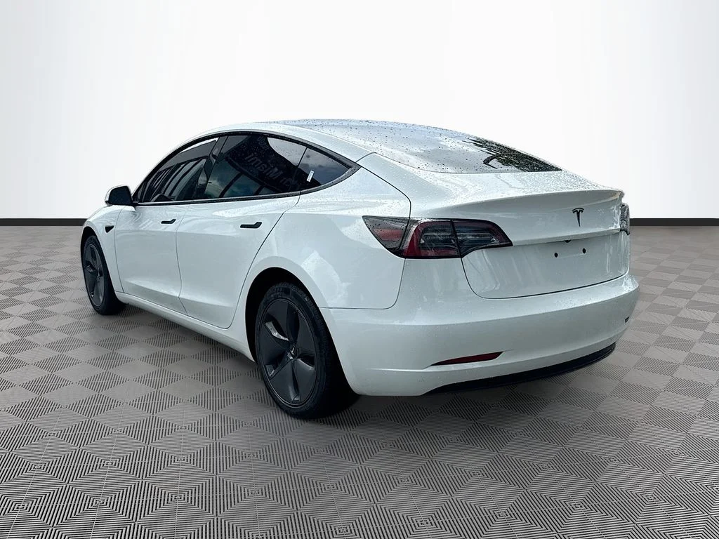 Used 2023 White Tesla Base image 5