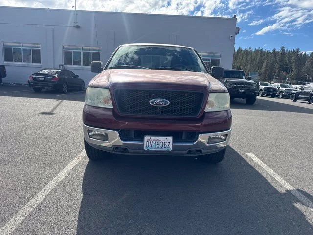 Used 2004 Dark Toreador Red Clearcoat Metallic Ford XLT image 4