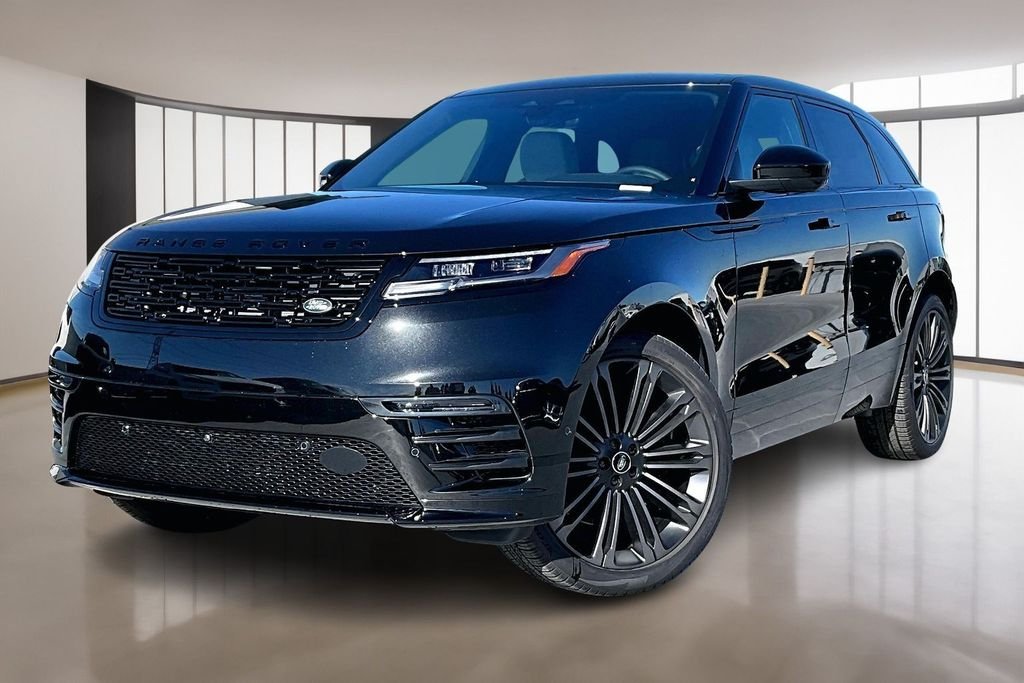 New 2026 SANTORINI BLACK Land Rover Dynamic SE image 1