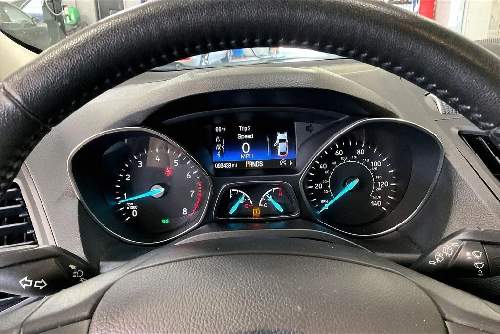 Used 2019 White Ford SEL image 20