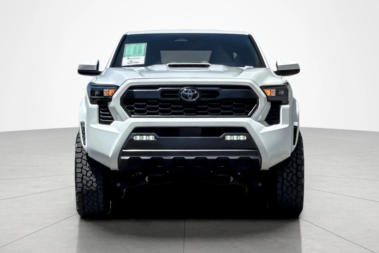 Certified Used 2025 Wind Chill Pearl Toyota TRD Sport image 8