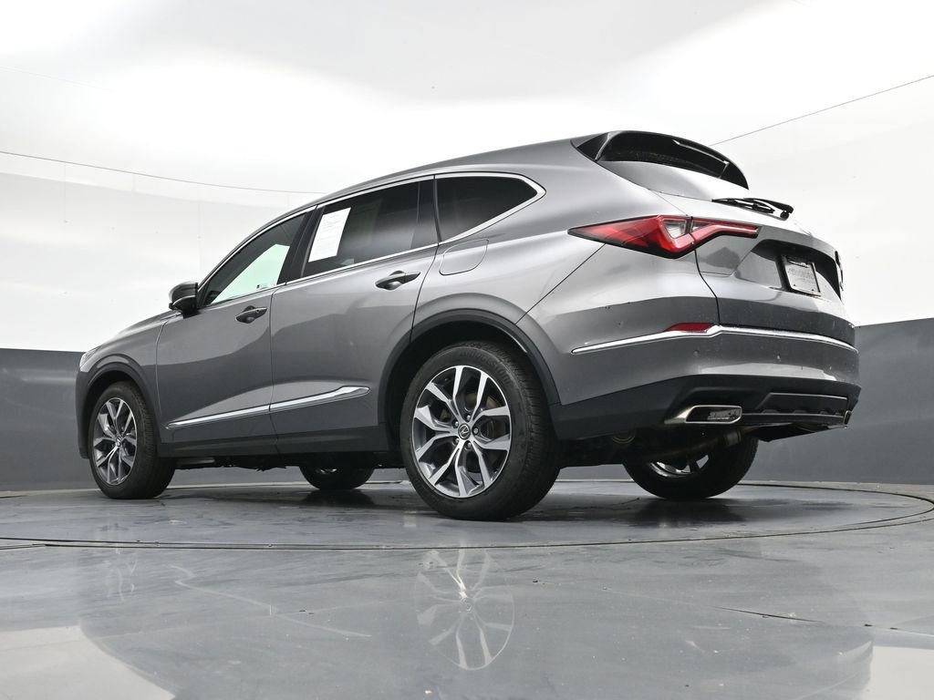 Used 2023 Liquid Carbon Metallic Acura w/Technology Package image 30