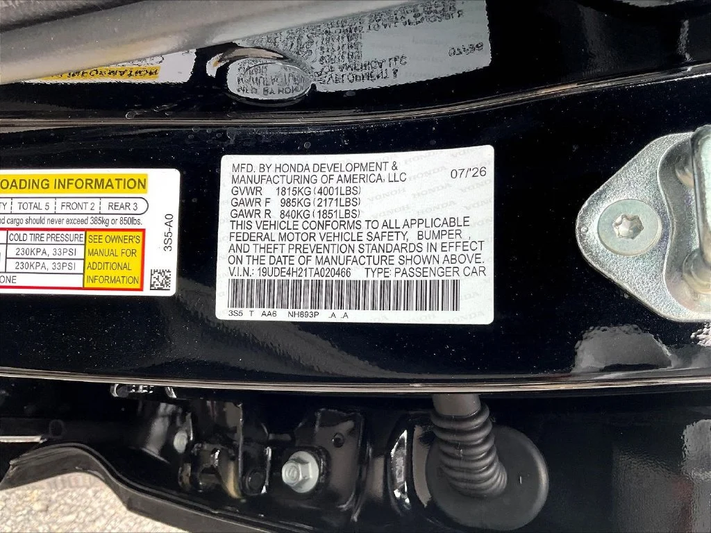 New 2026 Majestic Black Pearl Acura FWD image 8