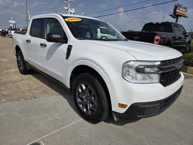 Used 2024 Oxford White Ford XLT image 7