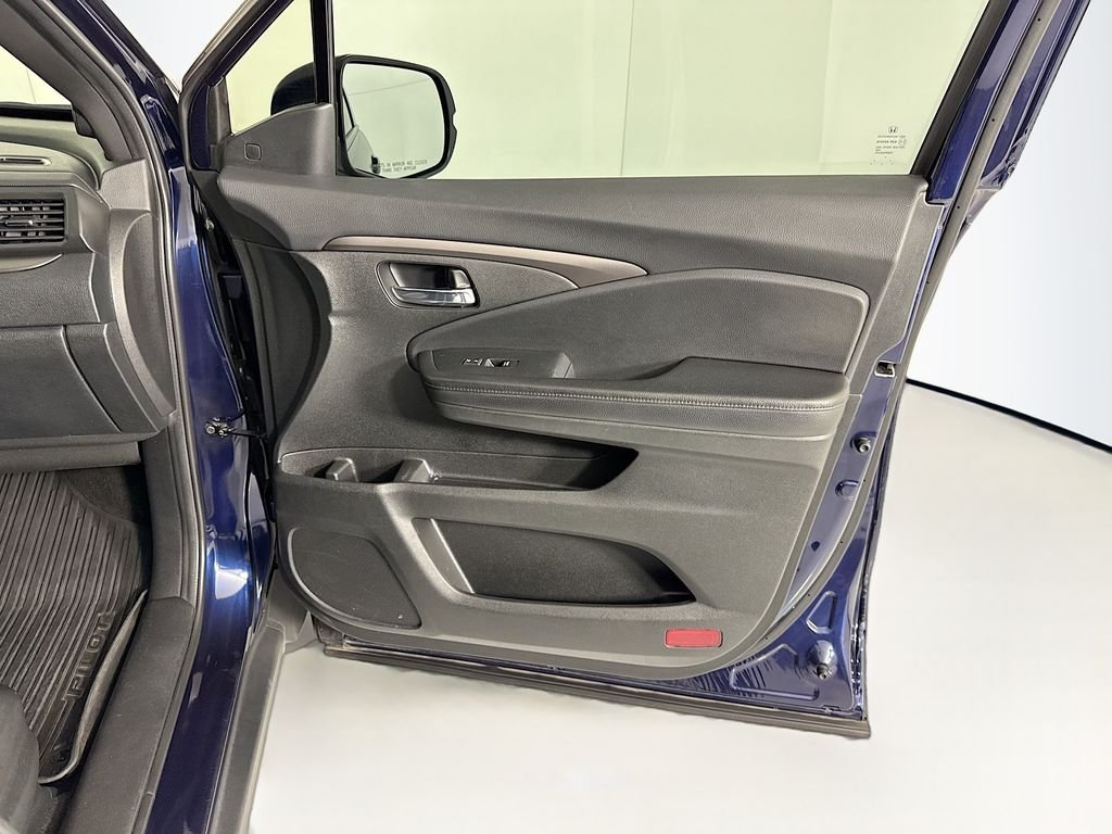 2022 Honda Pilot Sport - Photo 25