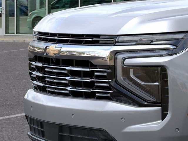 2025 Chevrolet Suburban Premier - Photo 14