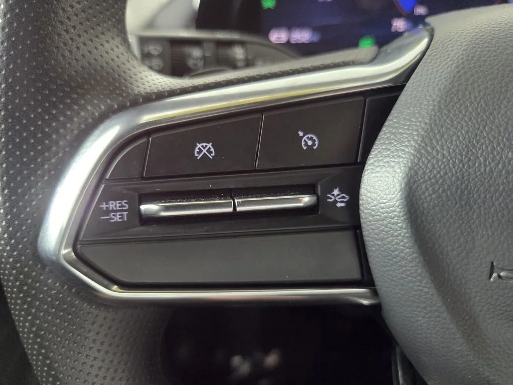 Used 2025 Black Chevrolet LT1 w/PCY image 18