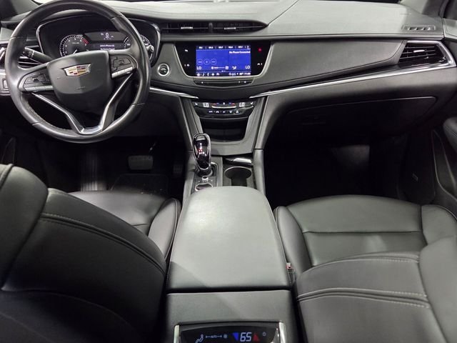 Used 2023 White Cadillac Luxury image 8