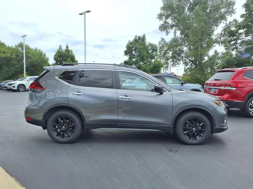 Used 2018 Gun Metallic Nissan SV image 3