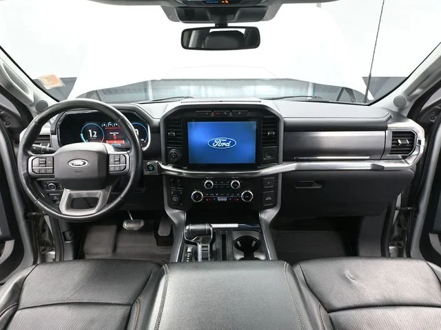 Used 2022 Silver Ford Lariat image 27