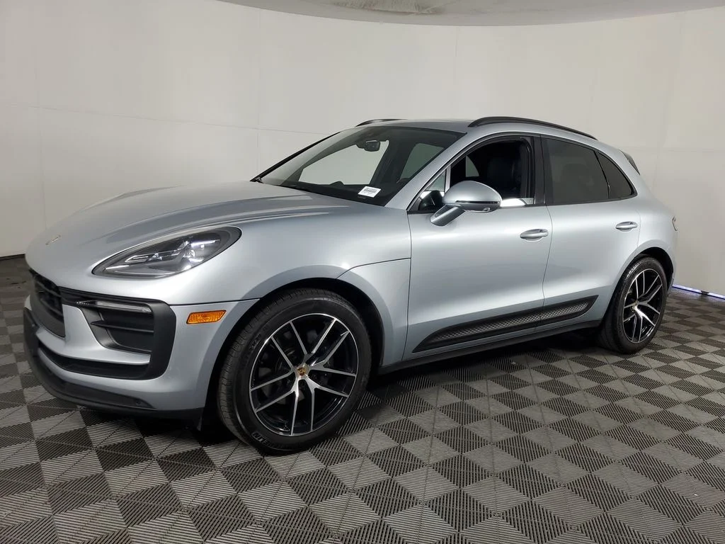 Used 2024 Silver Porsche  image 8