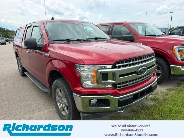 Used 2020 Red Ford XLT image 1