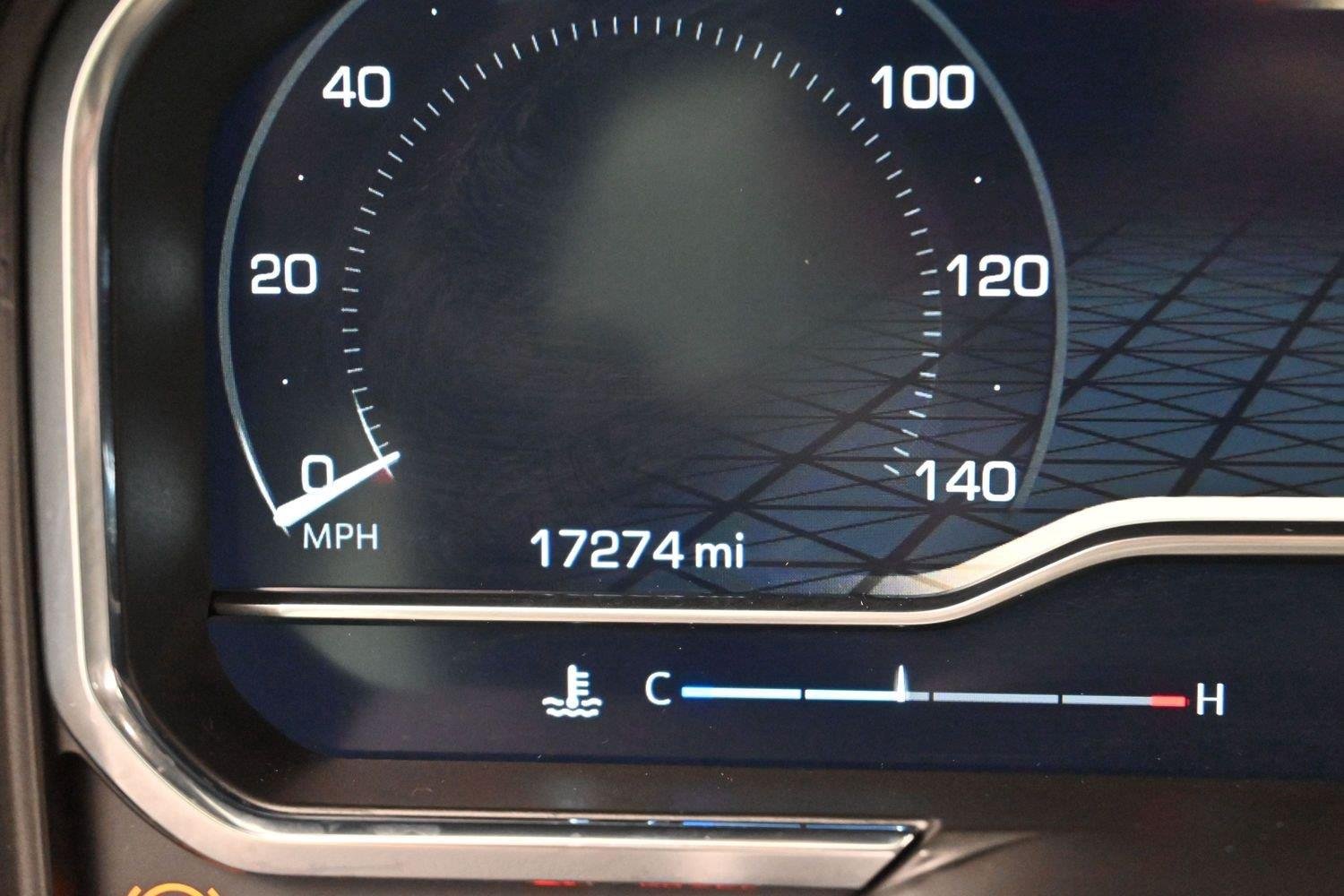 Used 2025 Onyx Black GMC Denali Ultimate image 20