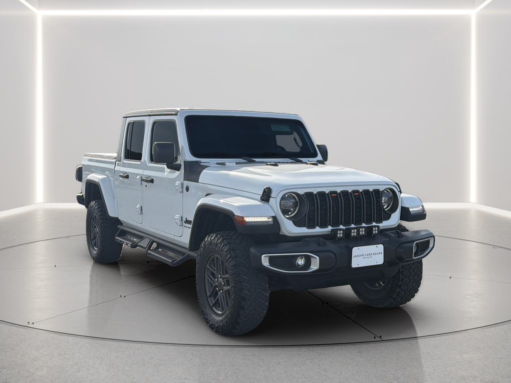 Used 2024 Bright White Clearcoat Jeep Sport S image 10