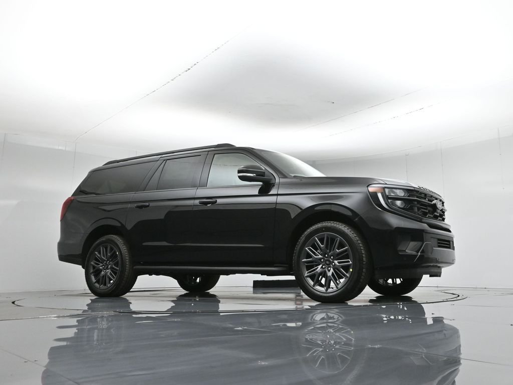New 2026 Agate Black Metallic Ford Platinum image 3
