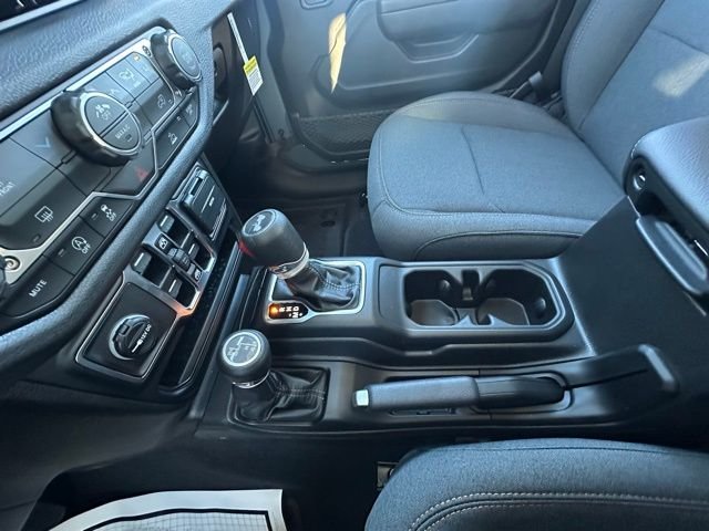 2026 Jeep Wrangler 4-Door Sport - Photo 26