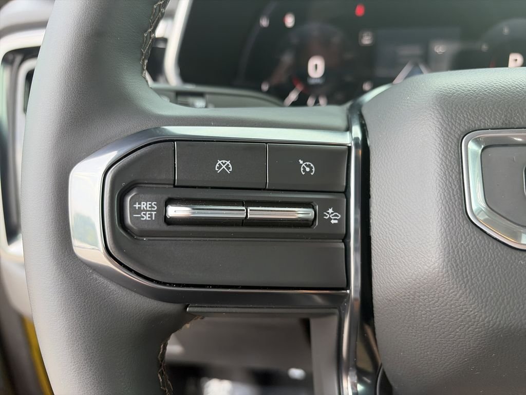 Used 2024 Red GMC AT4 image 21