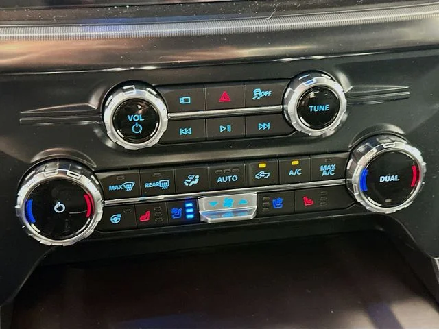 New 2026 Avalanche Ford Platinum image 16