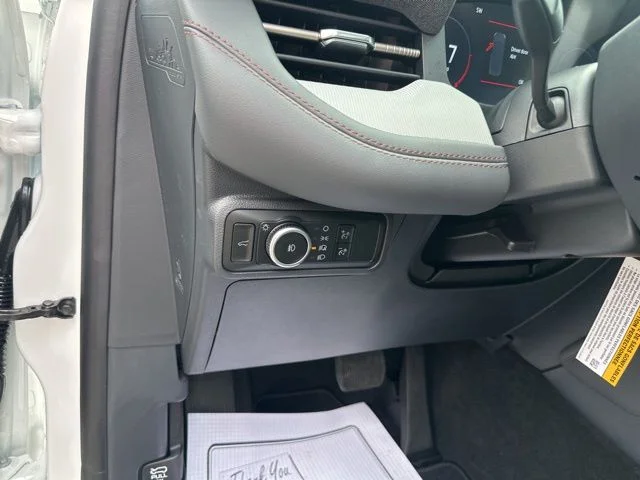 New 2026 Star White Metallic Tri-Coat Ford Active image 35