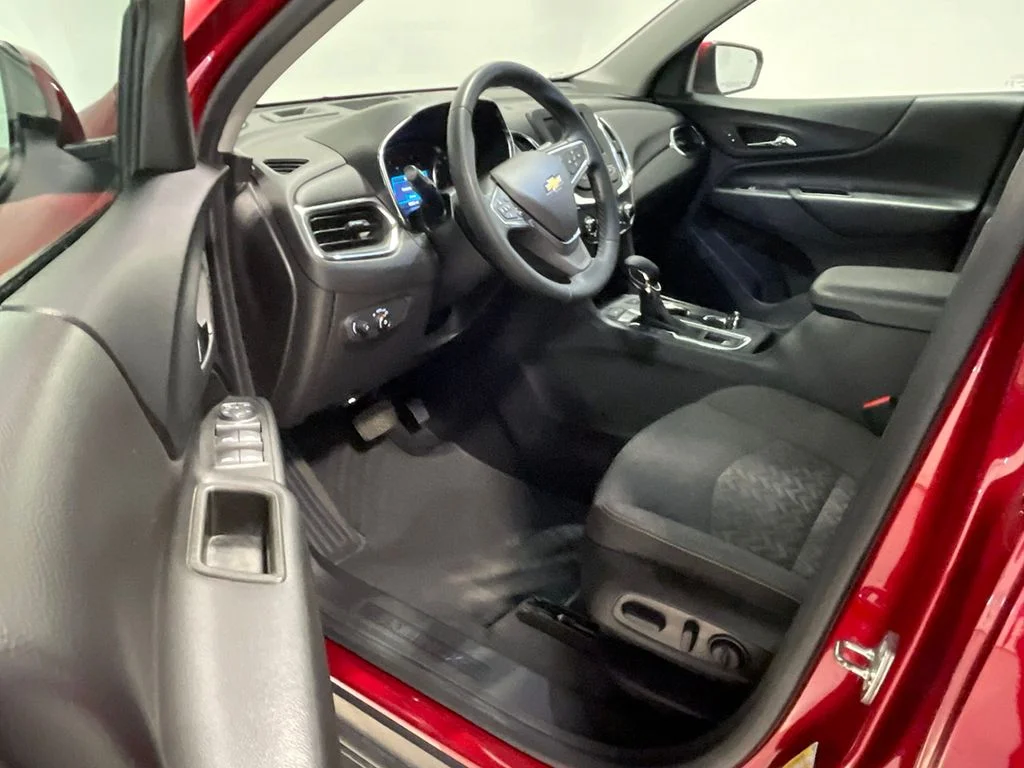 Used 2023 Red Chevrolet LT image 20
