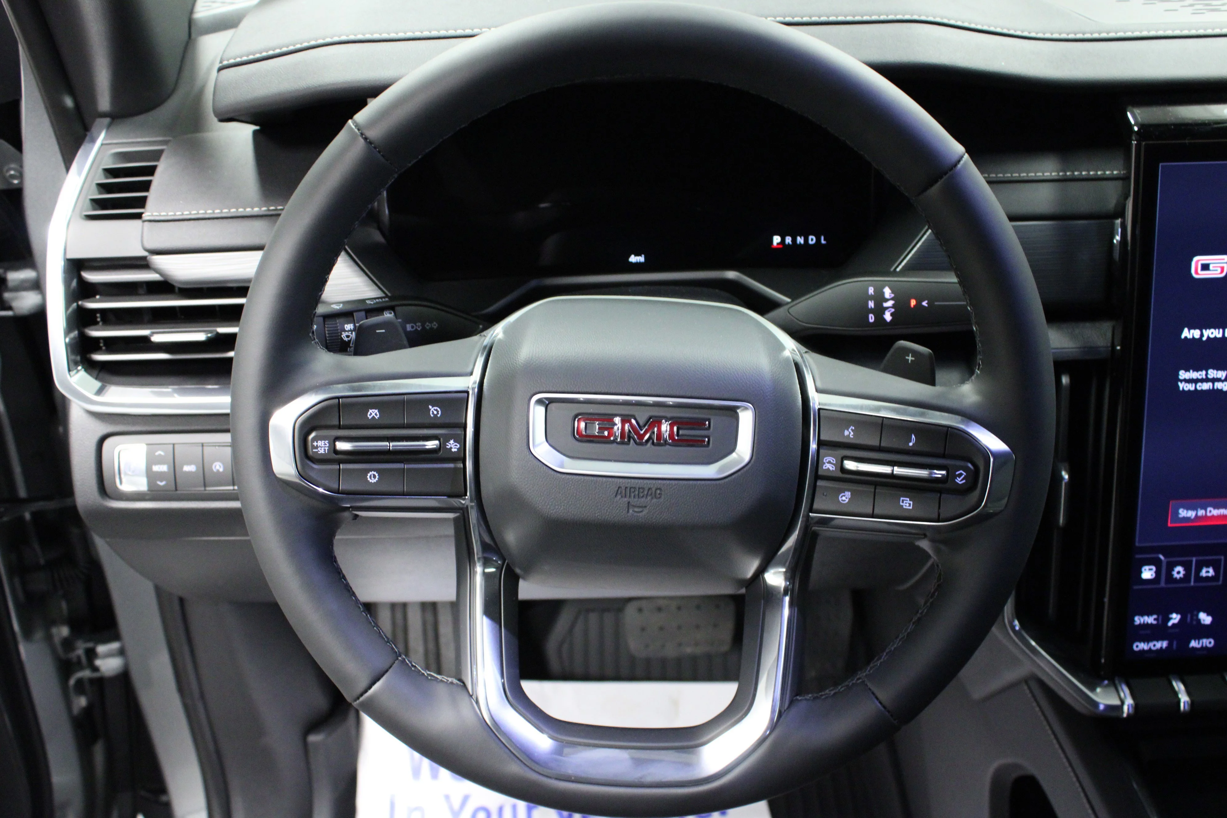 New 2026 Sterling Metallic GMC Elevation image 18