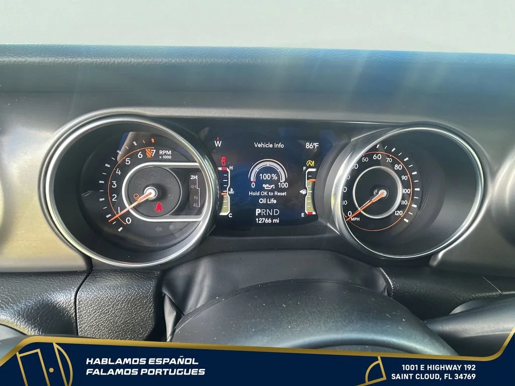 Used 2022  Jeep Willys image 21