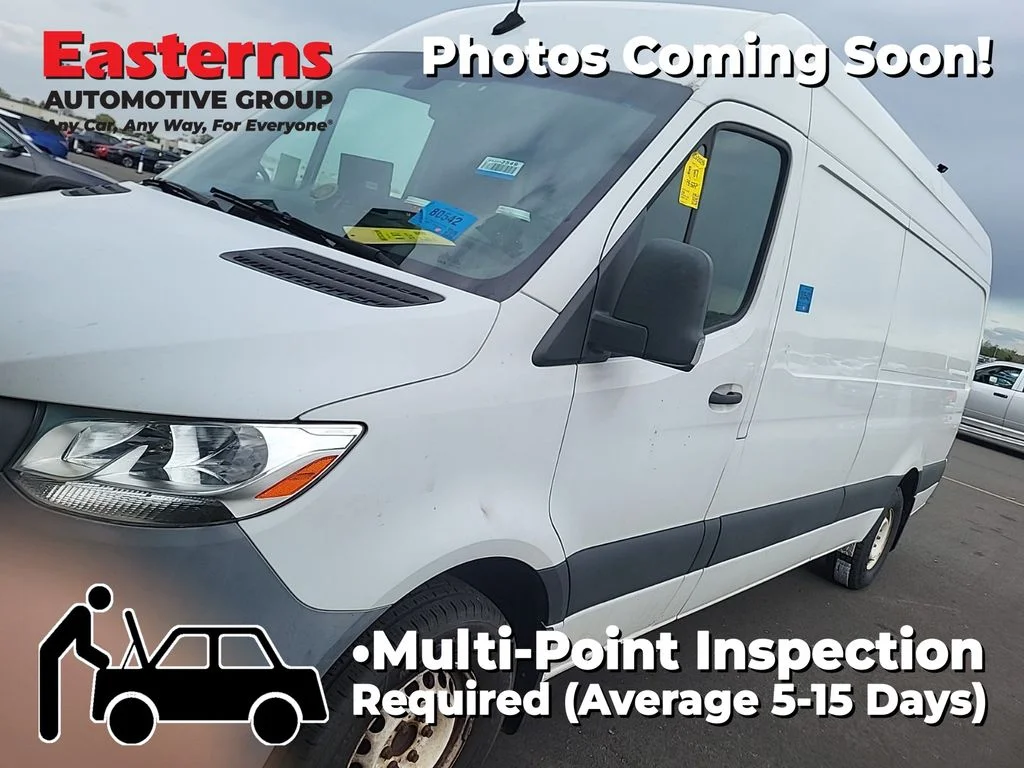 Used 2020 White Mercedes-Benz Cargo 170 WB image 1