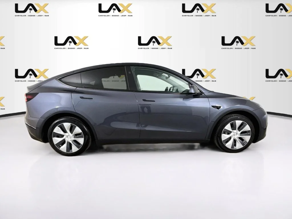 Used 2023 Gray Tesla Standard Range image 8