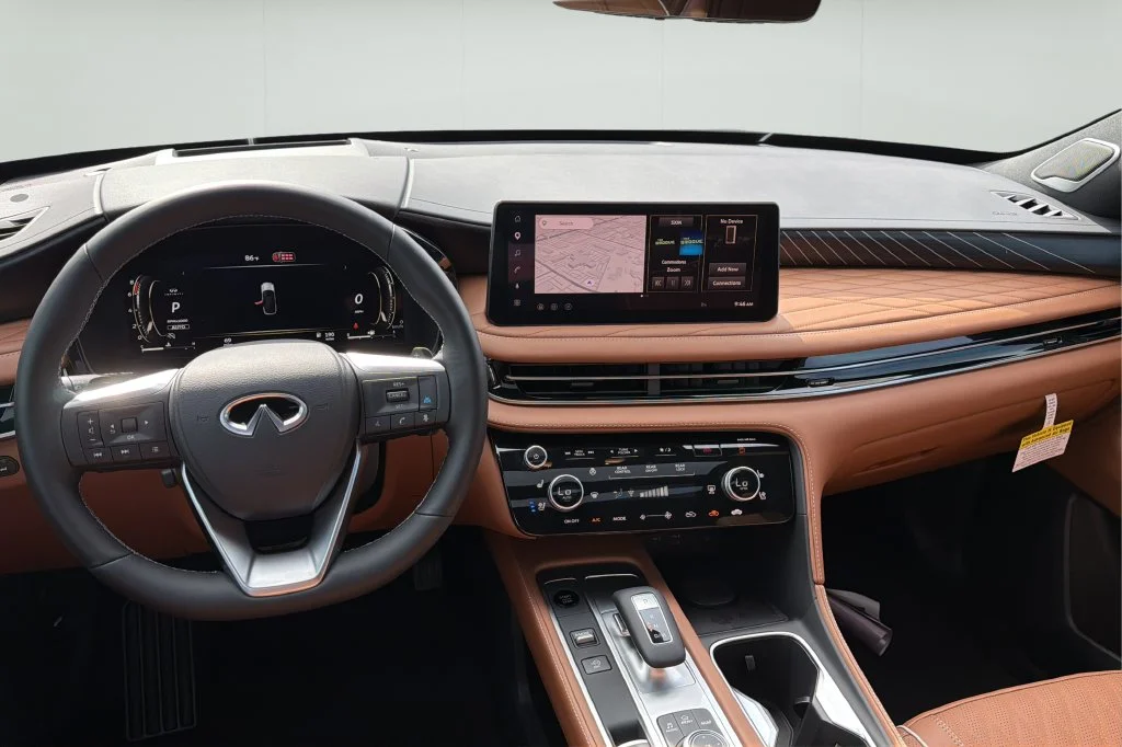 New 2027 2T RAD WHT INFINITI Autograph AWD image 20