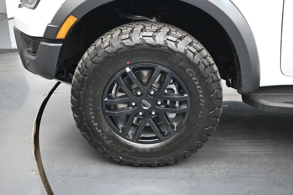 New 2026 Oxford White Ford Raptor image 22