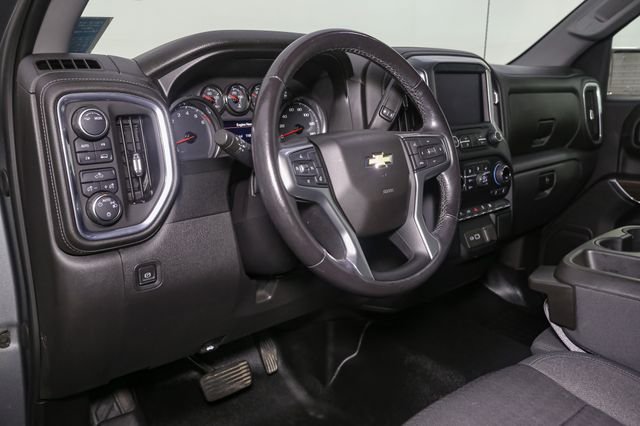 Used 2021 Gray Chevrolet LT image 19
