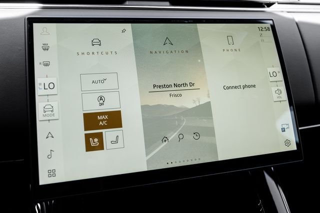 New 2026 Charente Grey Land Rover Dynamic SE image 39
