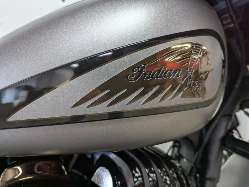 Certified Used 2022 HEAVY METAL SMOKE / POLISHED BRONZE Indian Motorcycle  image 8