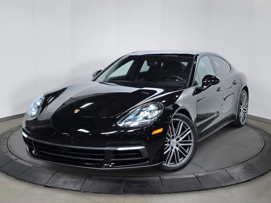 2020 Porsche Panamera 4's photo