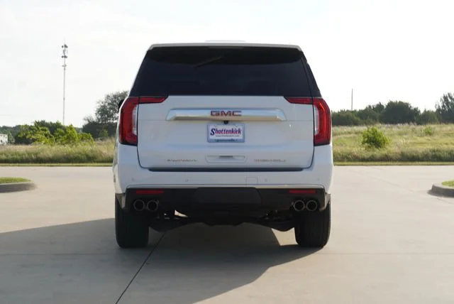 Used 2023 White GMC Denali image 8
