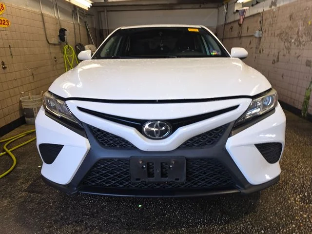 Used 2020 Toyota Camry SE with VIN 4T1G11AK9LU885308 for sale in Middletown Township, NJ