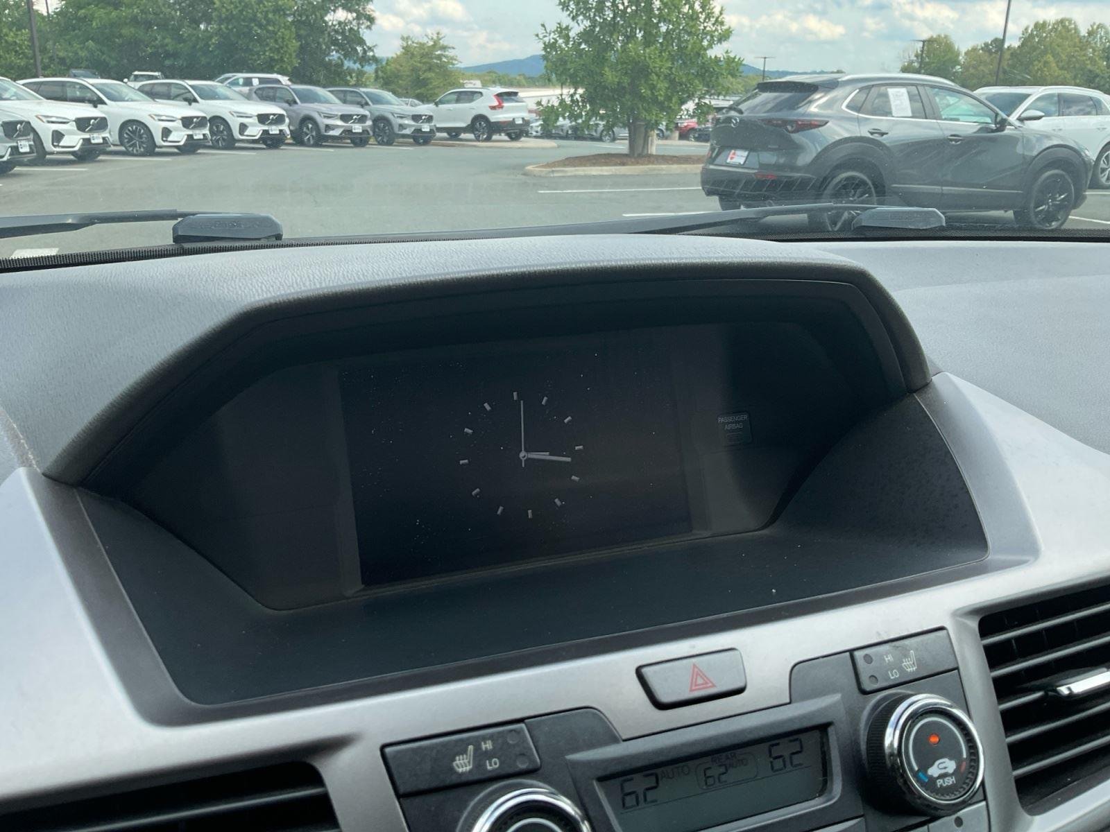 Used 2016 Lunar Silver Metallic Honda EX-L image 19