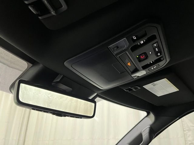 New 2026 Mudbath Toyota  Platinum image 24