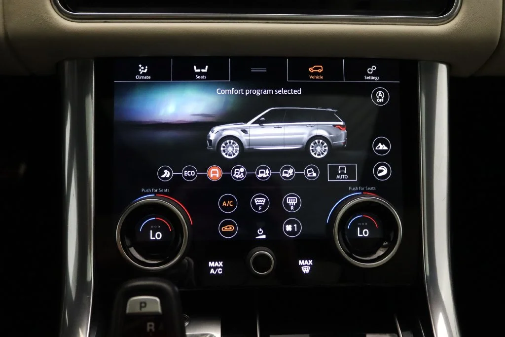 Used 2019 White Land Rover Supercharged image 33