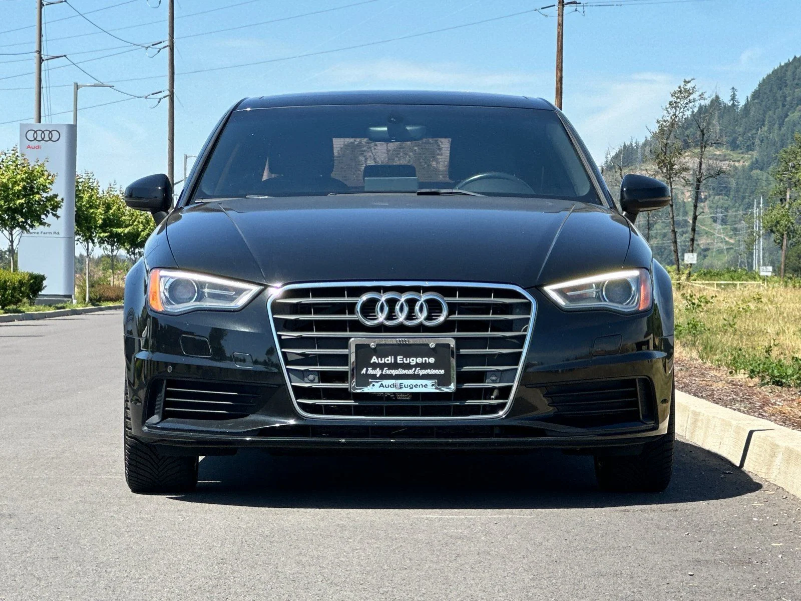 Used 2016 Black Audi 2.0T Premium image 8